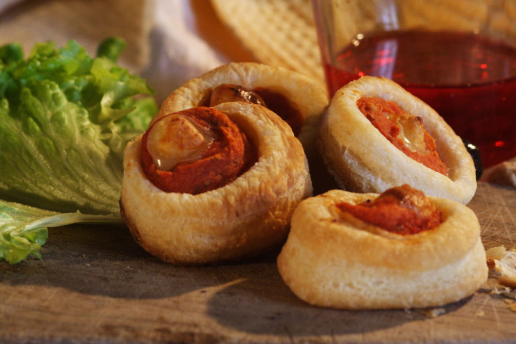 pizzette al pomodoro e formaggio